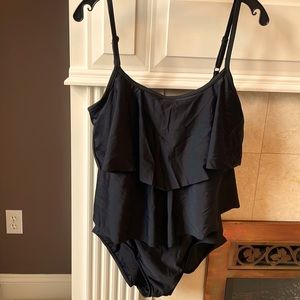 BATHING SUIT - BLACK 1 PIECE